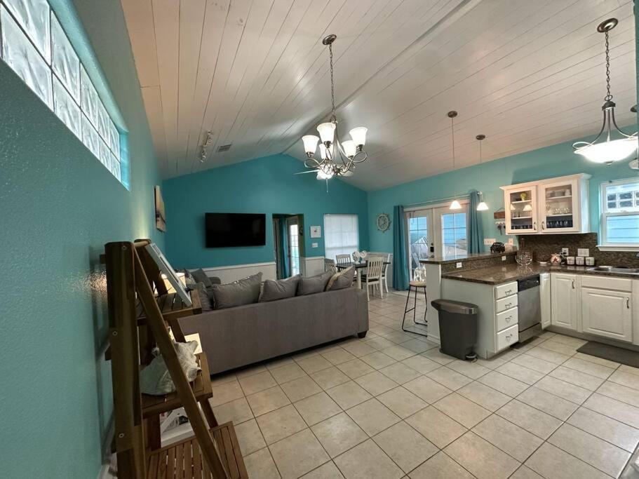 Barefoot Bungalow - Pet Friendly- 2 Bdrm Townhome كوربوس كريستي المظهر الخارجي الصورة