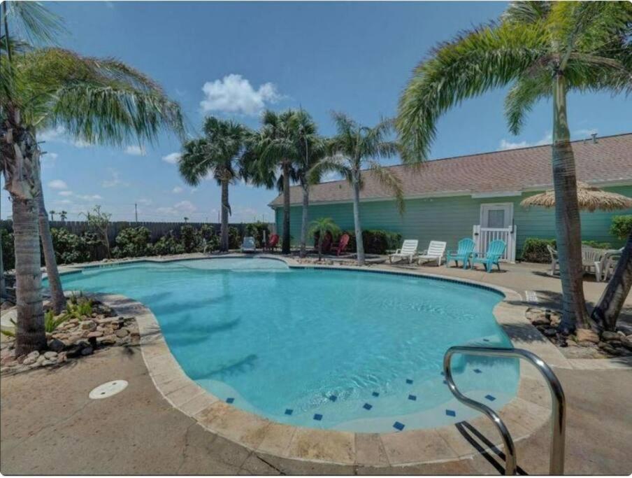 Barefoot Bungalow - Pet Friendly- 2 Bdrm Townhome كوربوس كريستي المظهر الخارجي الصورة