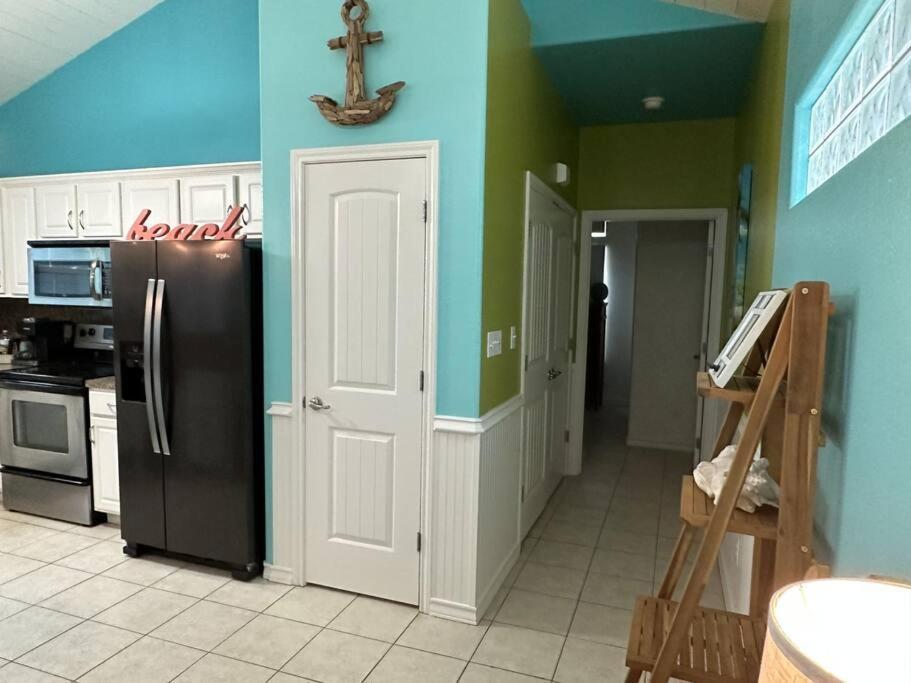 Barefoot Bungalow - Pet Friendly- 2 Bdrm Townhome كوربوس كريستي المظهر الخارجي الصورة